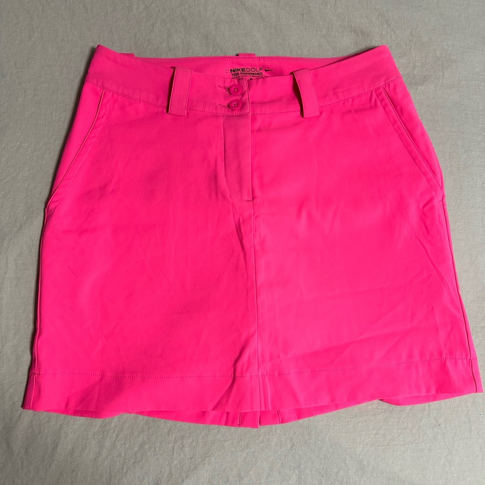 Nike hot pink golf skort